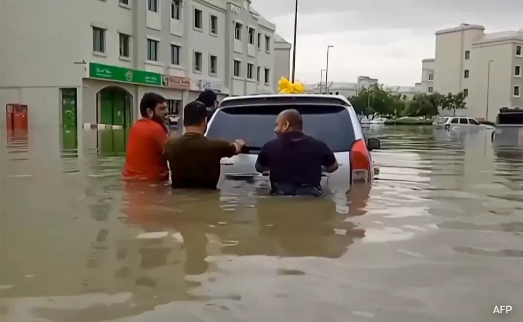 Unbelievable Dubai Rain Situation
